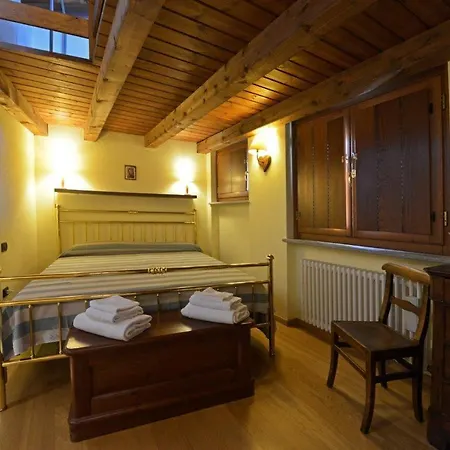 Maison Cre Apartament Villaret